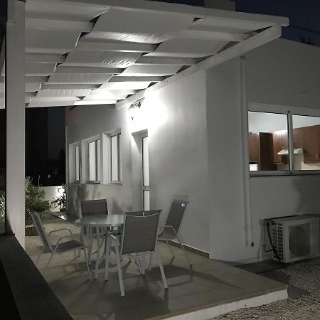 Alcyone Beach House 보로클리니 외부 사진