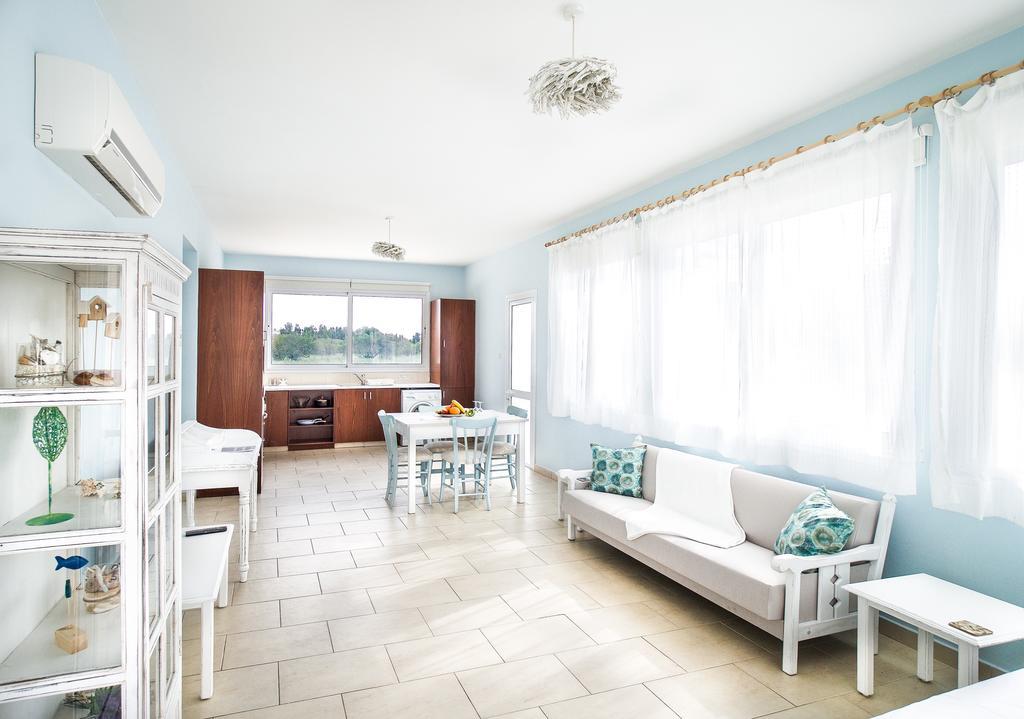 Alcyone Beach House 보로클리니 외부 사진