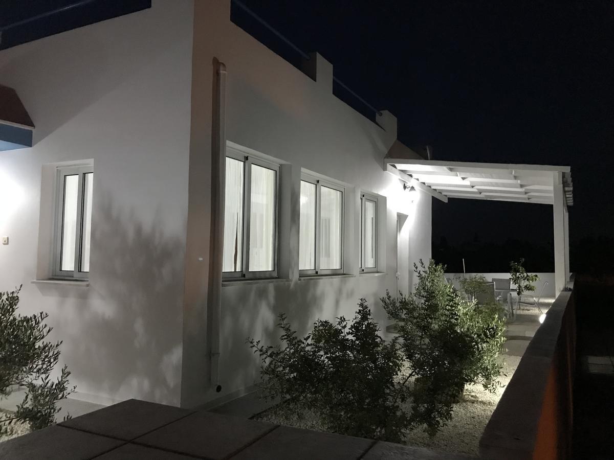 Alcyone Beach House 보로클리니 외부 사진