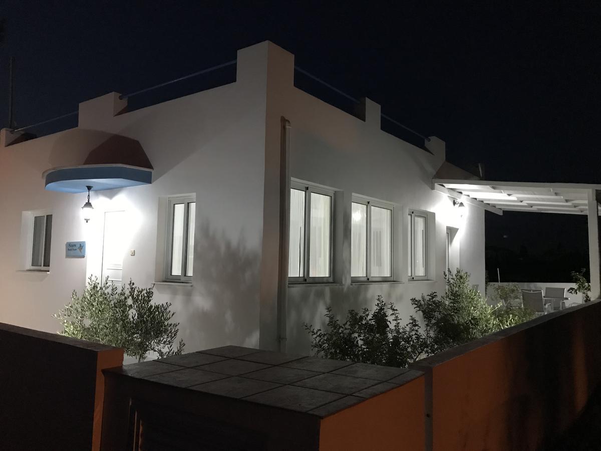 Alcyone Beach House 보로클리니 외부 사진